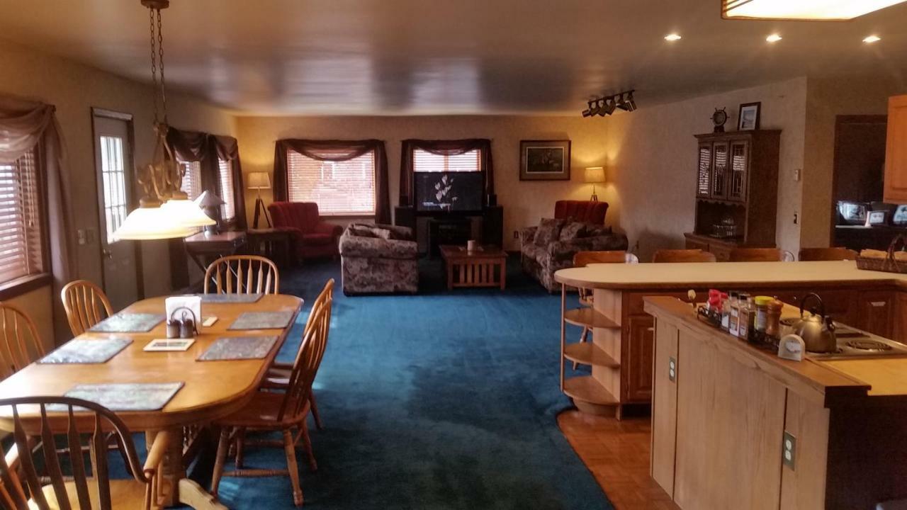 Kodiak Russian River Lodge Eksteriør billede